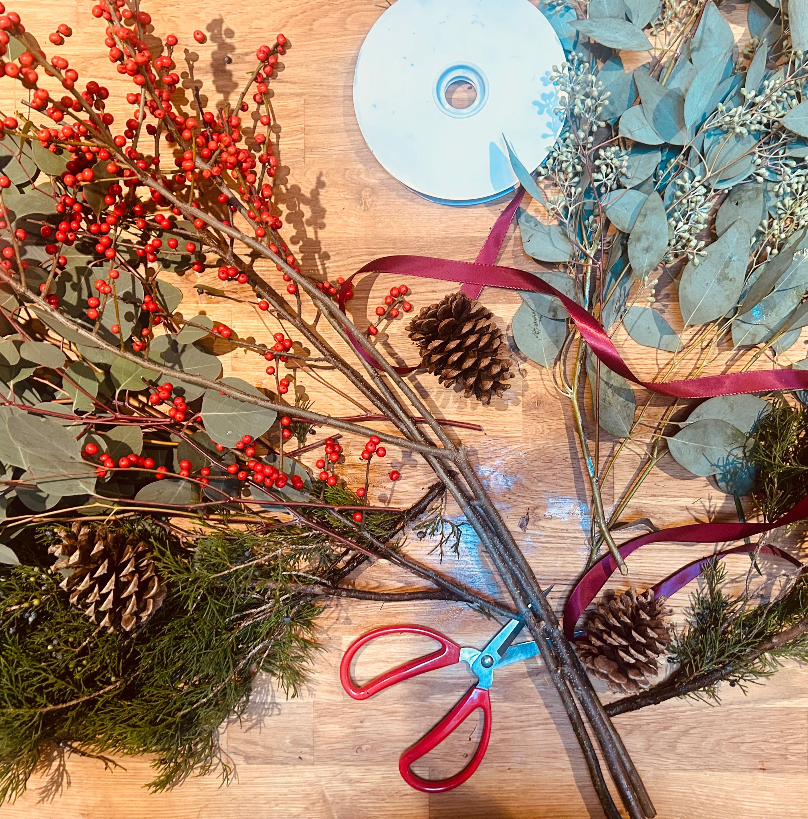Atelier de creation de couronne de Noël