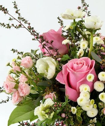 Le bouquet de rose et fleurs champêtres - 50$ à 125$